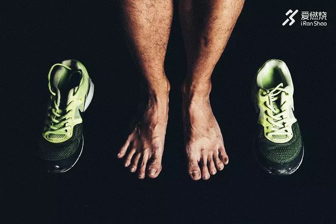 是时候换鞋了 跑鞋穿多久就可以退役了？