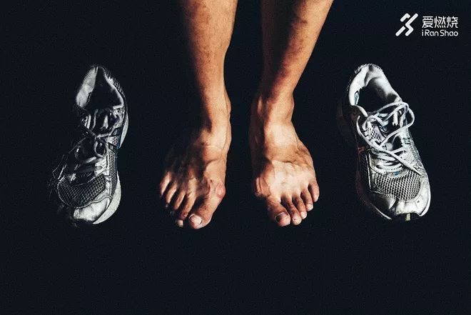 是时候换鞋了 跑鞋穿多久就可以退役了？