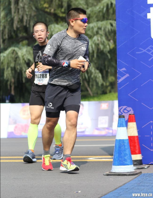 VIGHT Airy艾瑞运动眼镜，为我的运动保驾护航