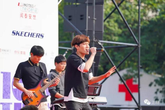 【上马10K精英赛】精英跑者竞逐普陀，点燃前进动力