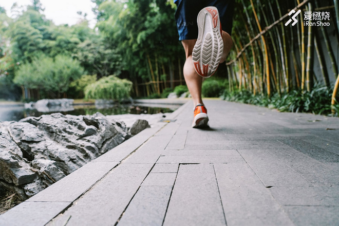 跑鞋 | 十年踪迹十年心 Saucony Kinvara 菁华10