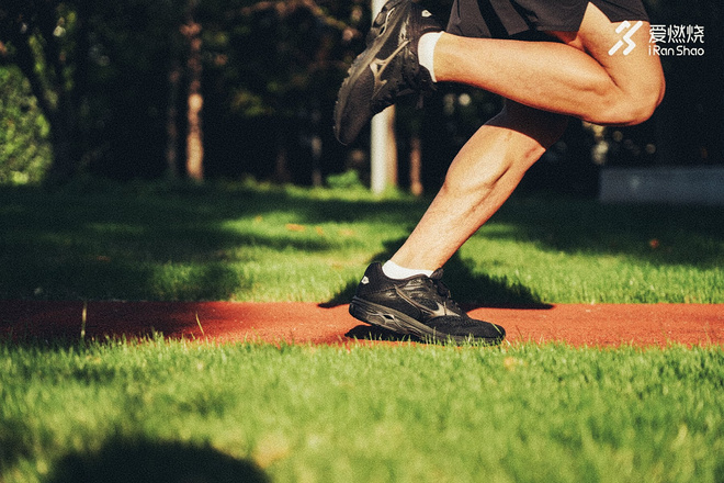 评测 | 精益求精，更胜往昔Mizuno Wave Rider 23