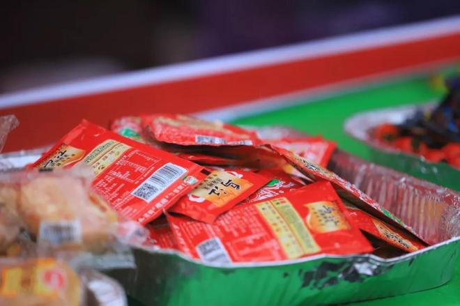 2019长沙国际马拉松雨中火辣开跑！驰骋一江两岸，感受星城巨变！