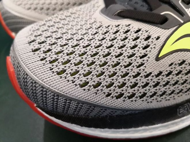 全新胜利,载誉归来-Saucony Triumph Iso5跑鞋开箱评测