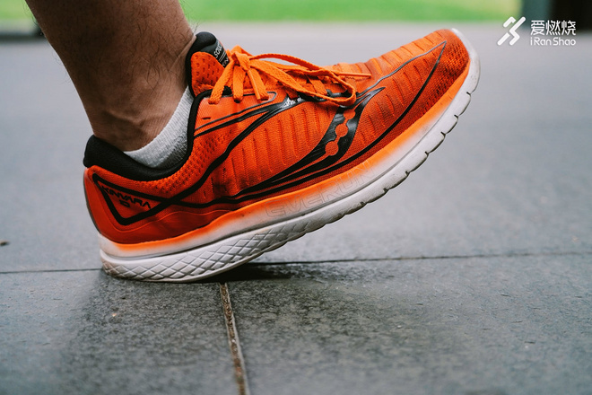 跑鞋 | 十年踪迹十年心 Saucony Kinvara 菁华10