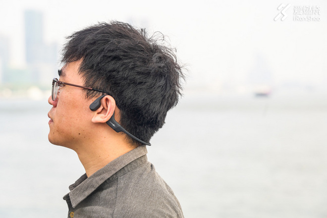 跑步时，我们需要什么样的音乐耳机？