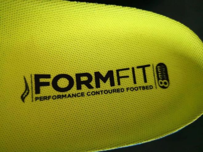 全新胜利,载誉归来-Saucony Triumph Iso5跑鞋开箱评测