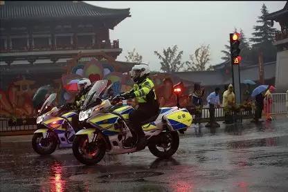 丹凤翱翔，天下永宁丨2019 西安国际马拉松赛鸣枪开跑​