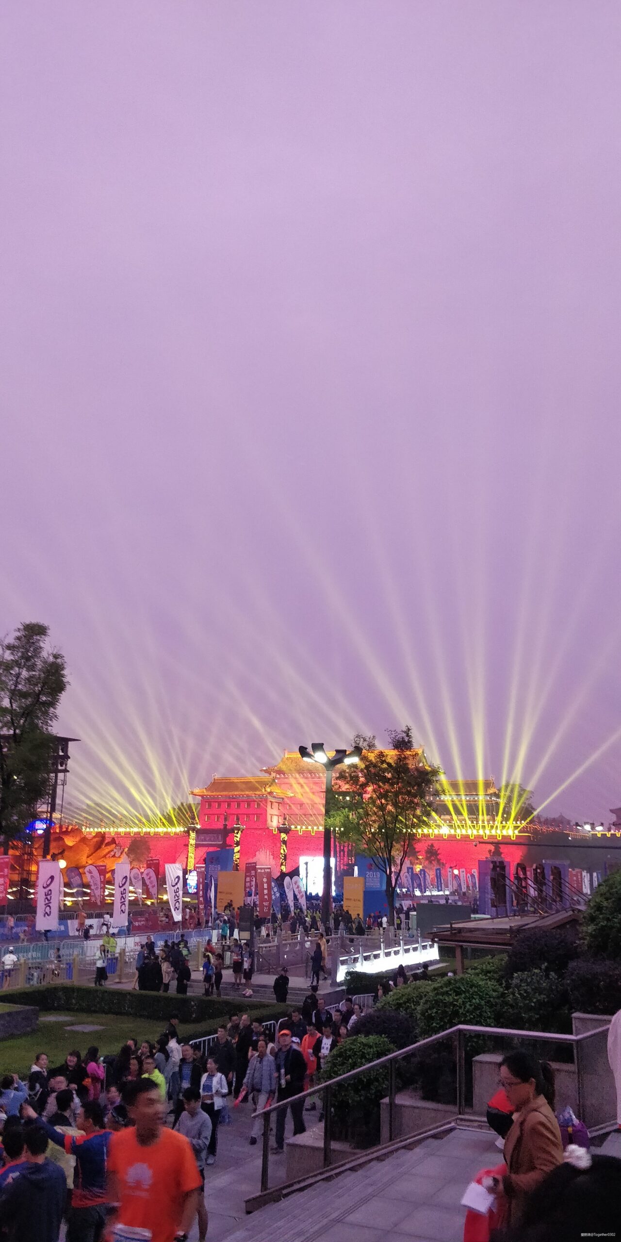 雨中看尽长安花——2019西安马拉松赛记