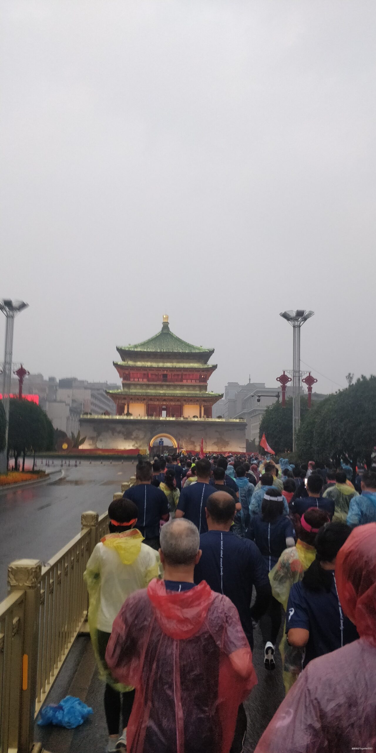 雨中看尽长安花——2019西安马拉松赛记