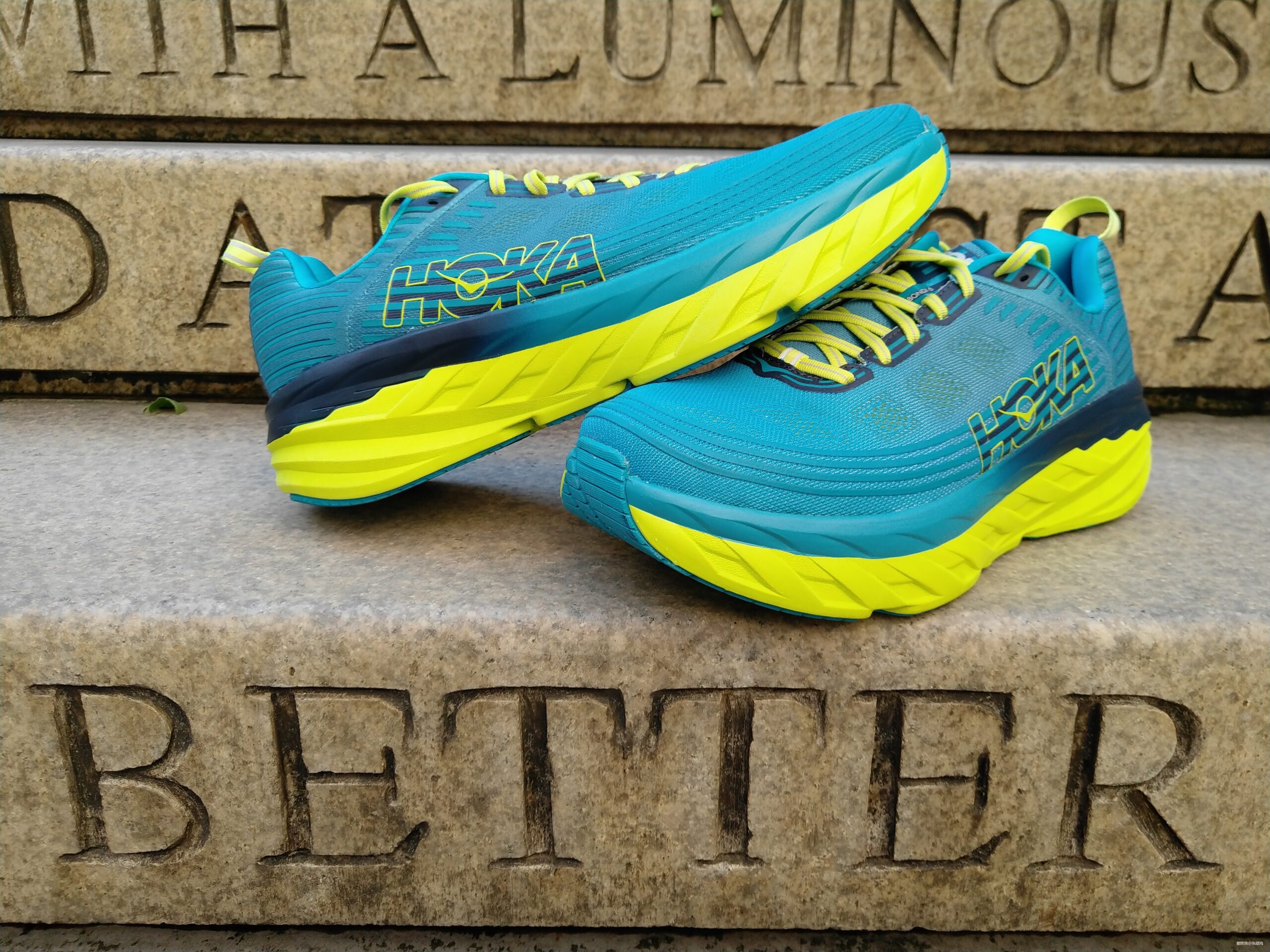 加勒比海棉花糖-HOKA ONE ONE Bondi6