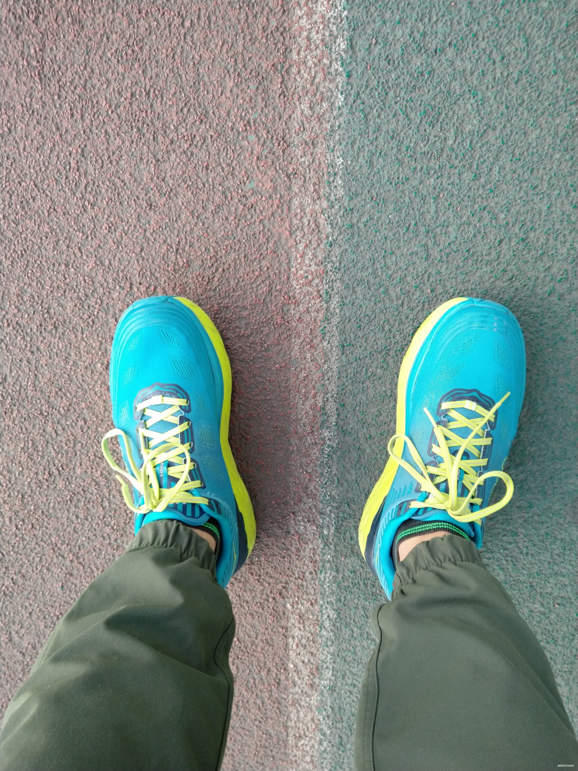 加勒比海棉花糖-HOKA ONE ONE Bondi6