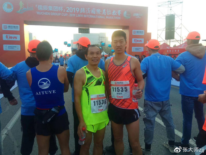 马拉松上阵父子兵-中国版