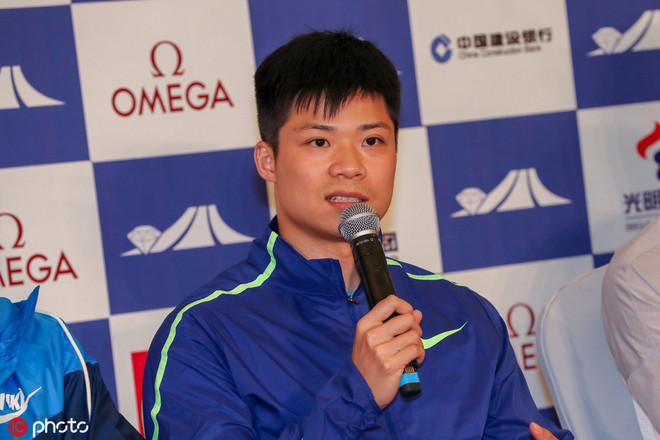 Nike Zoom系列箱根配色发售 基普乔格蝉联年度最佳男运动员| 跑圈十件事