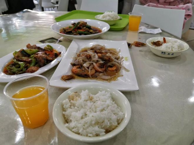 我去西湖跑半马，偶遇跑者施一公