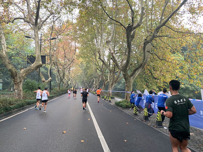 跑拍：2019杭州马拉松