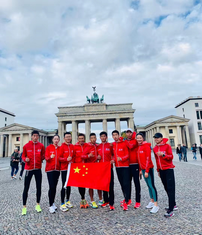 他们如何赢得“史上最热”上马？杨定宏、贾俄仁加、李芷萱师徒专访