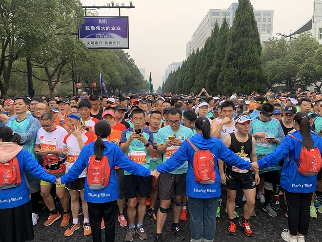 跑拍：2019杭州马拉松