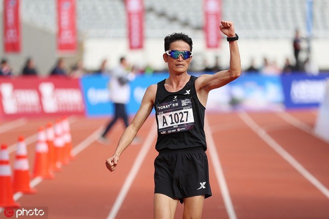 他们如何赢得“史上最热”上马？杨定宏、贾俄仁加、李芷萱师徒专访