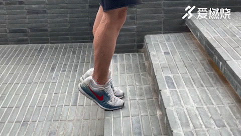 跑者的伤病 | 如何缓解足底筋膜炎