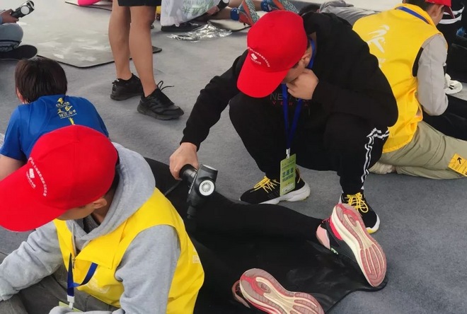 中国•长兴2019龙之梦•太湖图影国际马拉松开跑 万名跑者享受狂欢