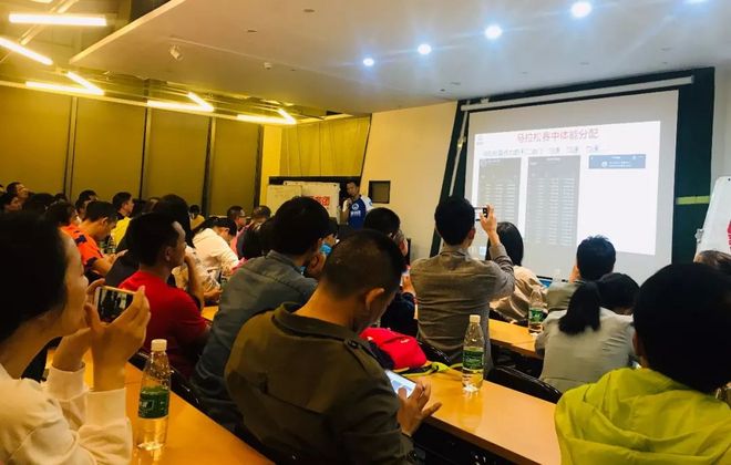 急救大讲堂生命诚可贵，学习急救知识从深马开始！