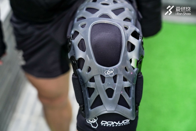 跑者的痛 如何正确使用你的运动护具