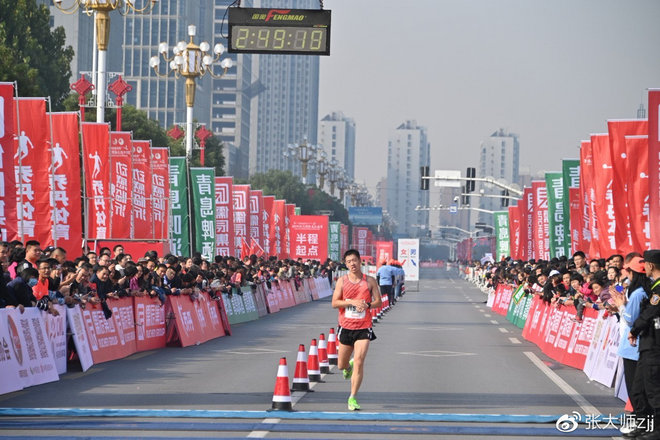 马拉松上阵父子兵-中国版