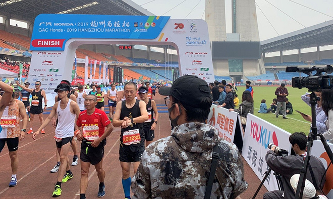 跑拍：2019杭州马拉松