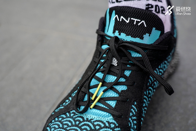 跑鞋 | 改变助力挑战 安踏C202 2.0