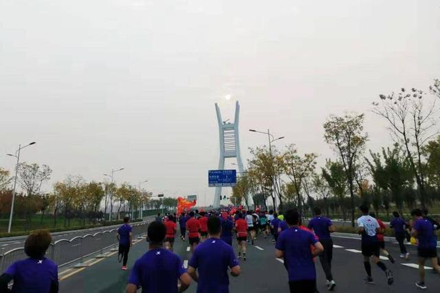 近视运动无负担，黑貂让你不孤单