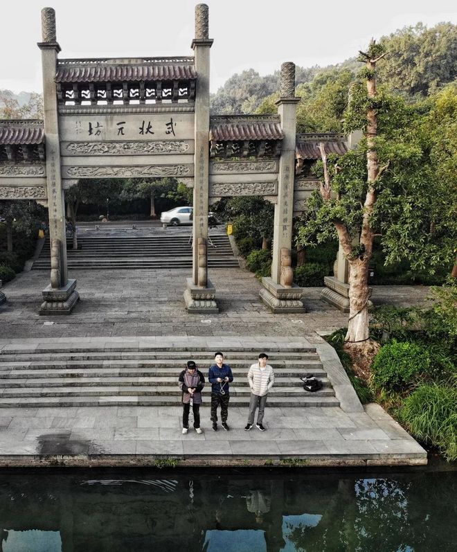 我去西湖跑半马，偶遇跑者施一公