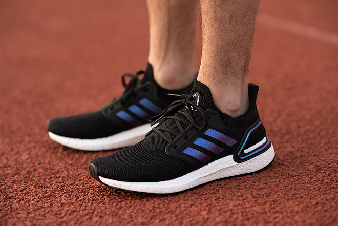 跑鞋上天，法力无边