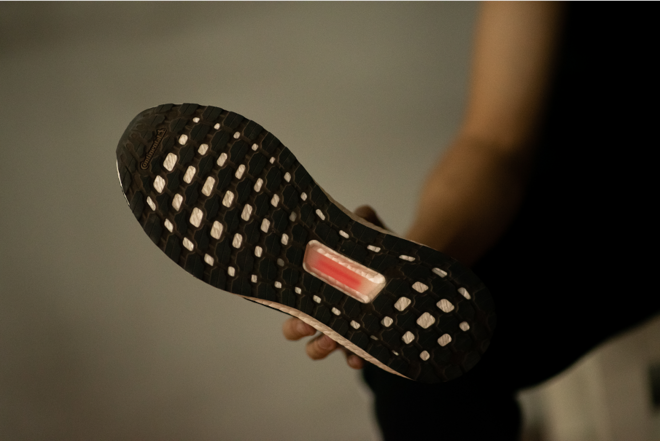 跑鞋上天，法力无边