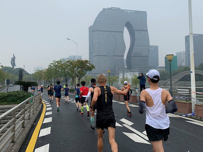 跑拍：2019杭州马拉松