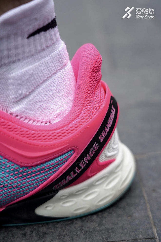 跑鞋 | 改变助力挑战 安踏C202 2.0