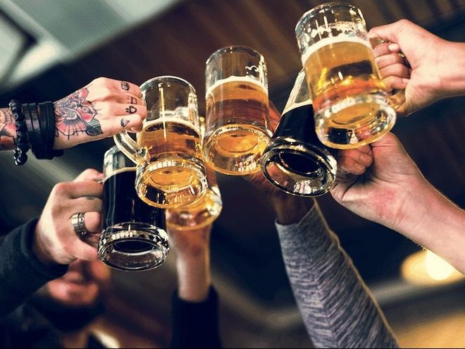 喝酒误事 过量饮酒对运动表现有哪些危害