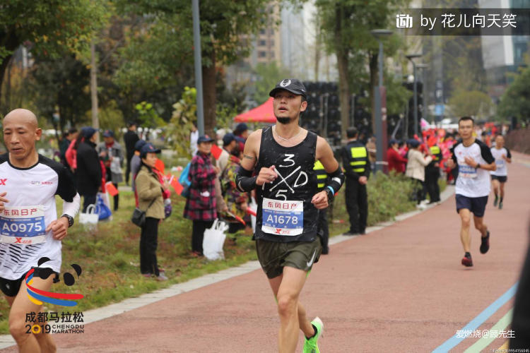 一年二刷成都，破三未来可期