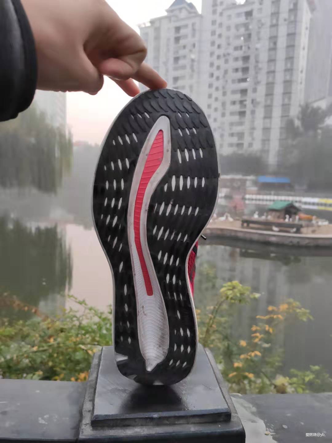 挑战更远的远方-亚瑟士GLIDERIDE评测报告