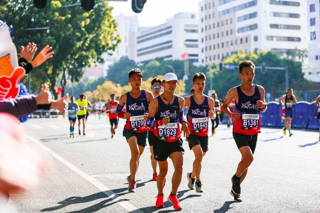 赛记|广马，我用脚步说爱你