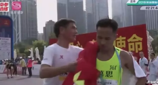 盘点2019国内马拉松“乱象” 你是让人讨厌的跑者吗？