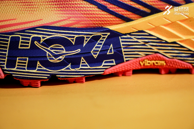 开箱 | 放“肆”去野 HOKA ONE ONE SPEEDGOAT4