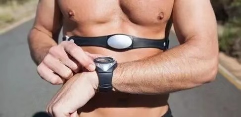 复盘跑步数据，为什么受冷落的总是心率？