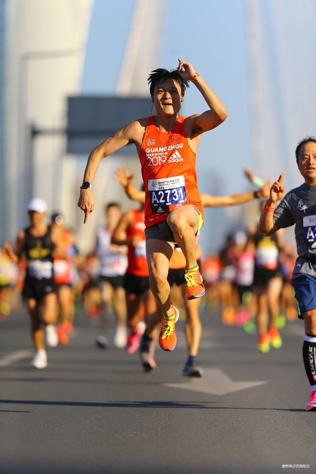 天下跑功，唯爱不破 ——2019广州马拉松跑记