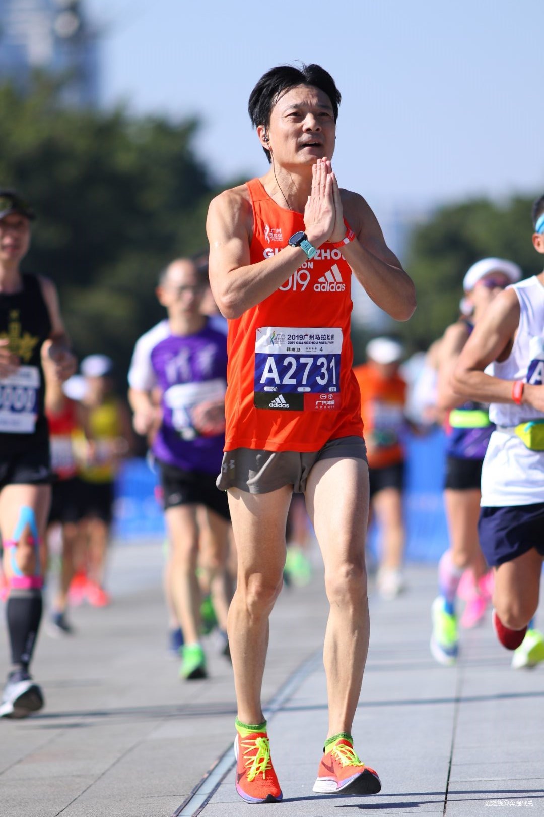 天下跑功，唯爱不破 ——2019广州马拉松跑记