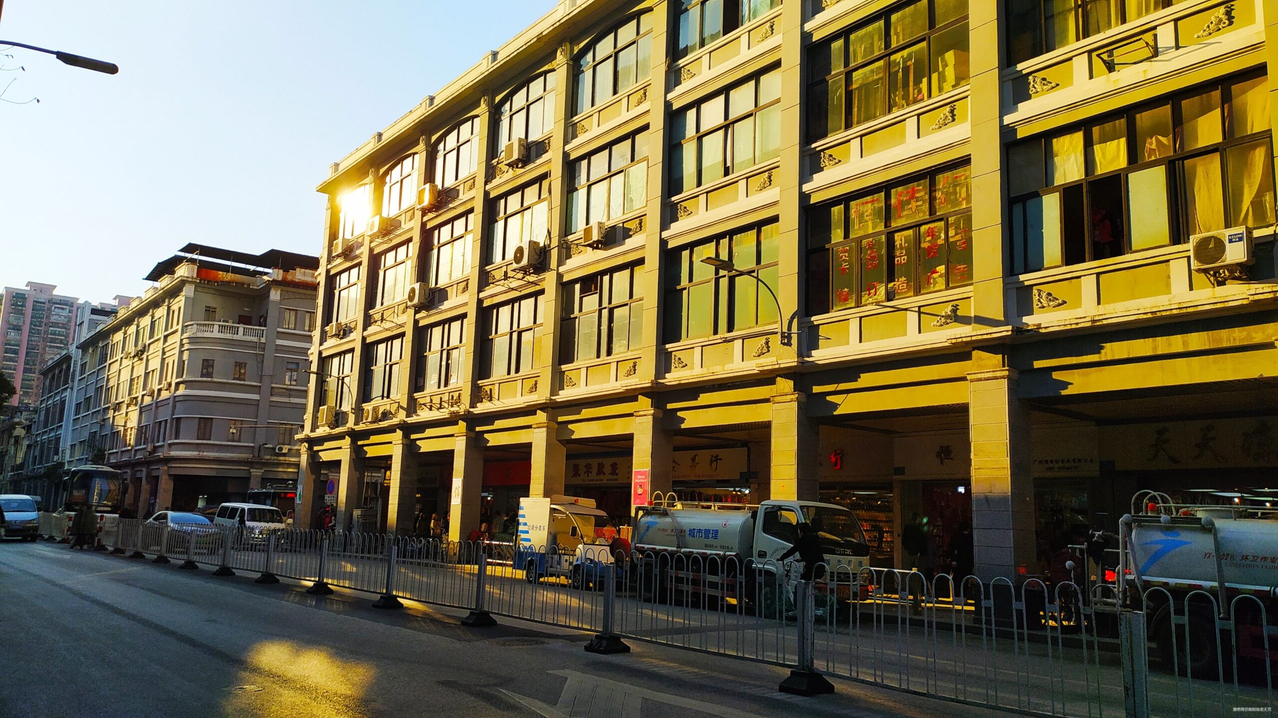 一起慢慢，数数羊城几只羊？——记2019广州马拉松（by跑到地老天荒）