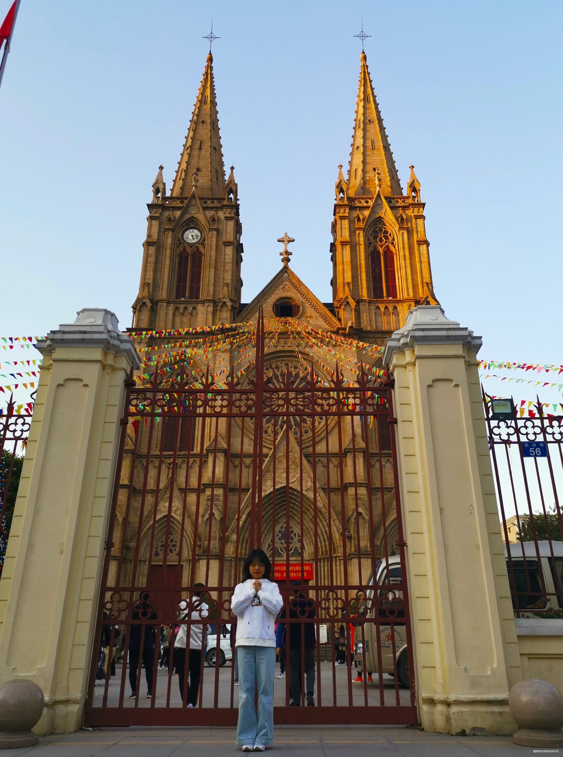 一起慢慢，数数羊城几只羊？——记2019广州马拉松（by跑到地老天荒）