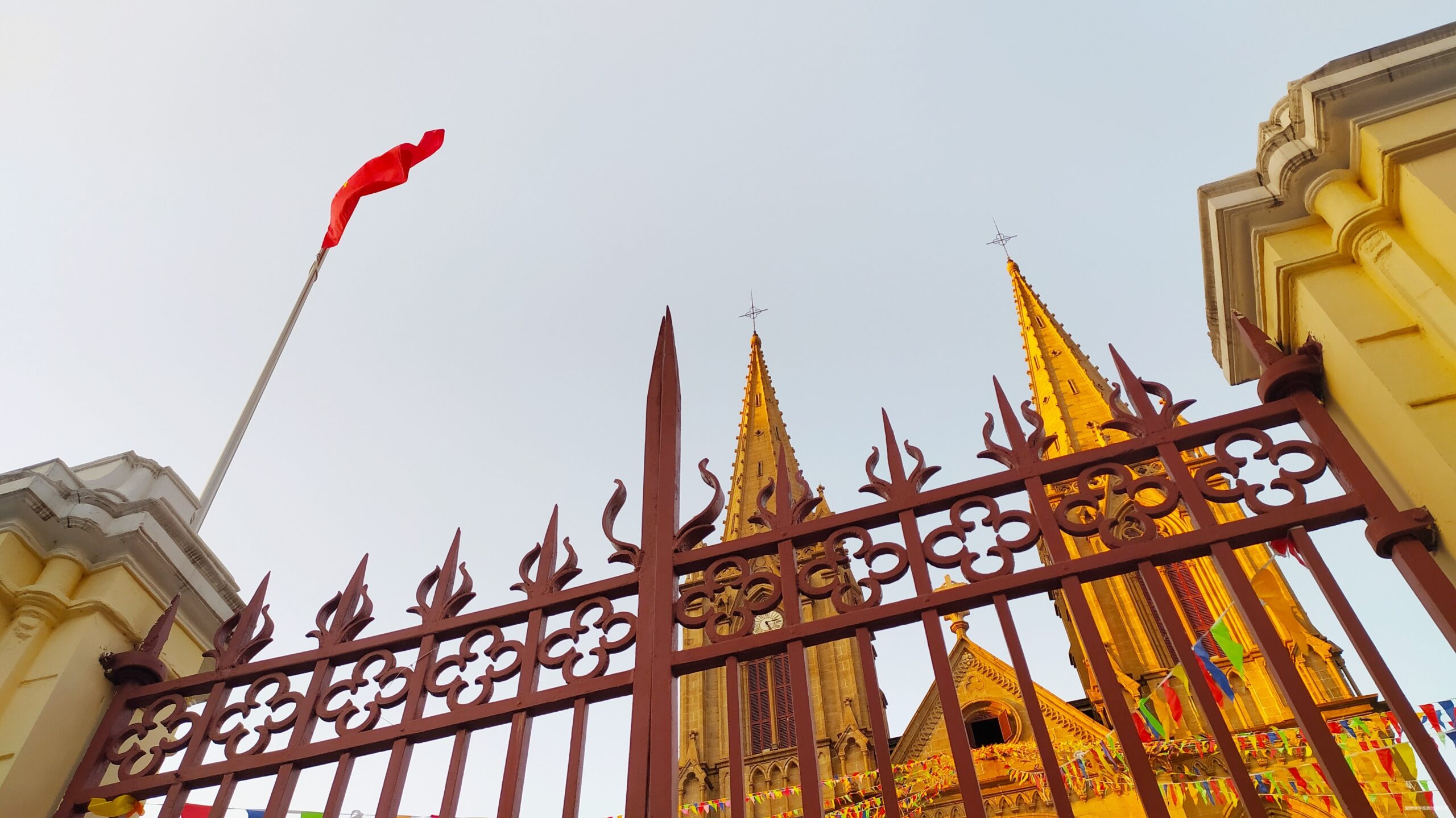 一起慢慢，数数羊城几只羊？——记2019广州马拉松（by跑到地老天荒）