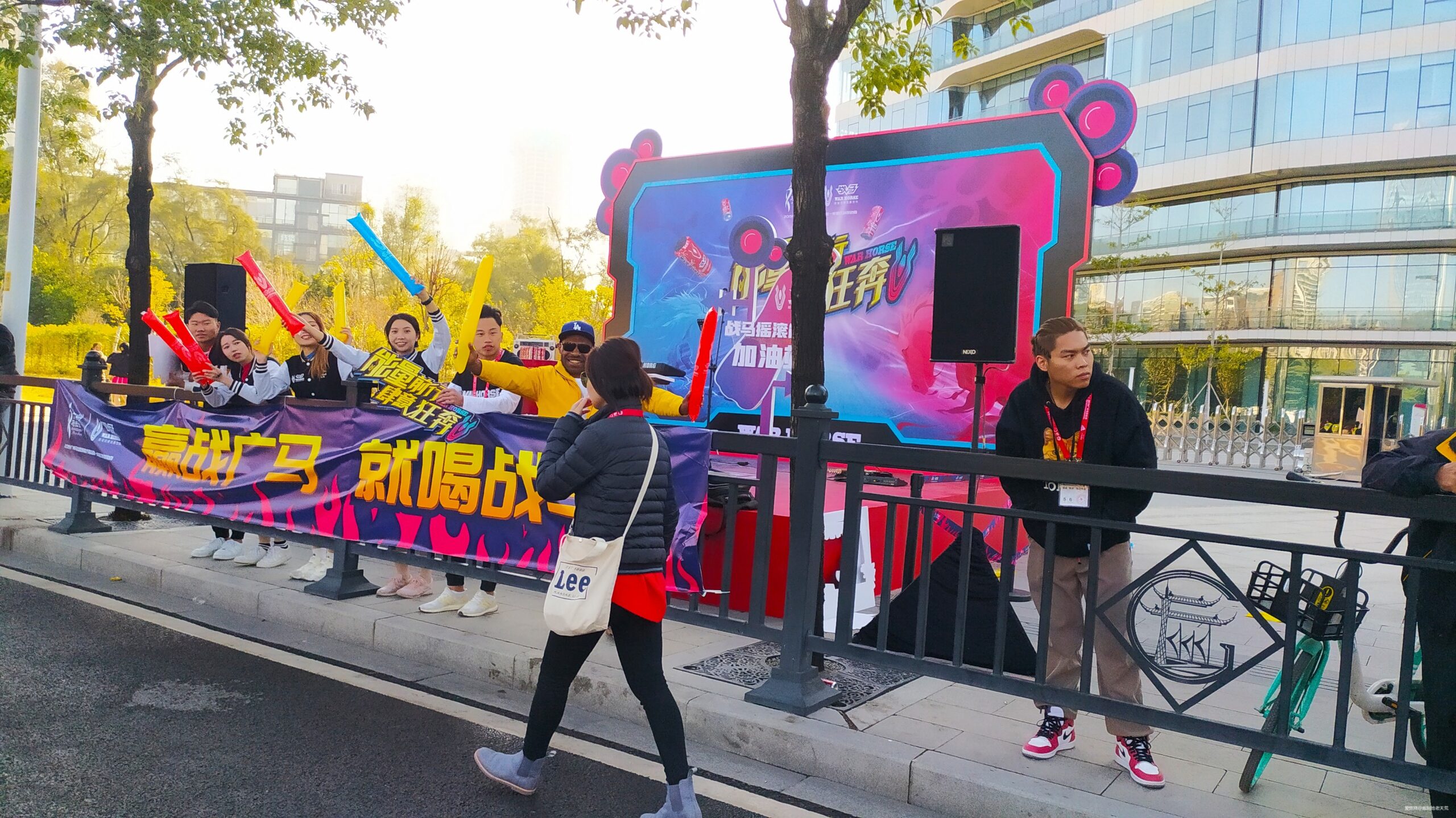 一起慢慢，数数羊城几只羊？——记2019广州马拉松（by跑到地老天荒）