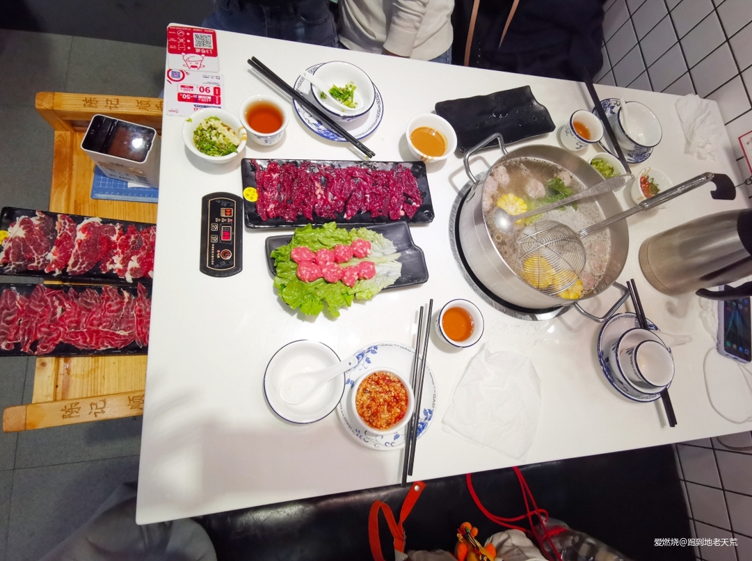 一起慢慢，数数羊城几只羊？——记2019广州马拉松（by跑到地老天荒）